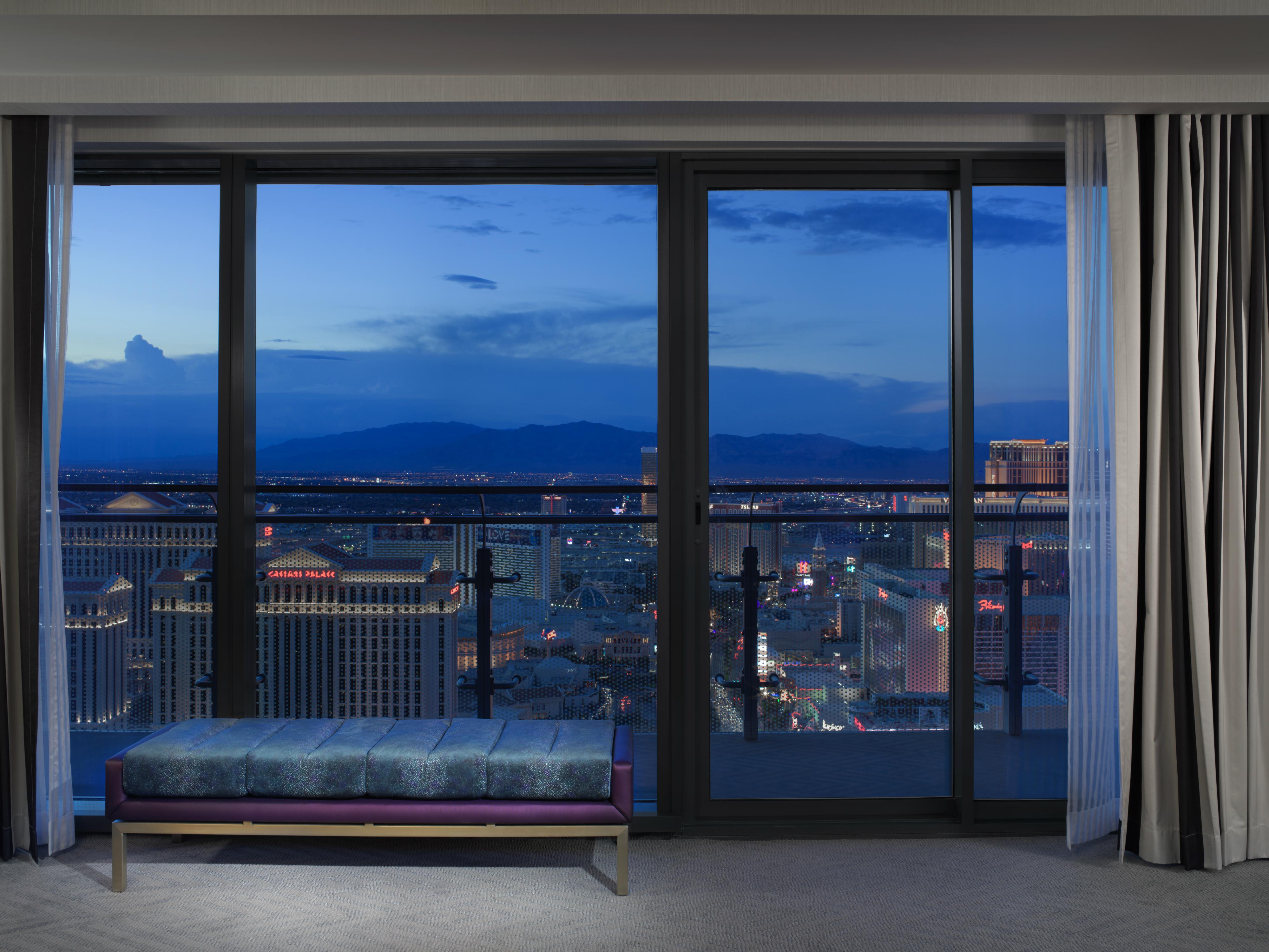 The Cosmopolitan Of Las Vegas Esterno foto View from a suite