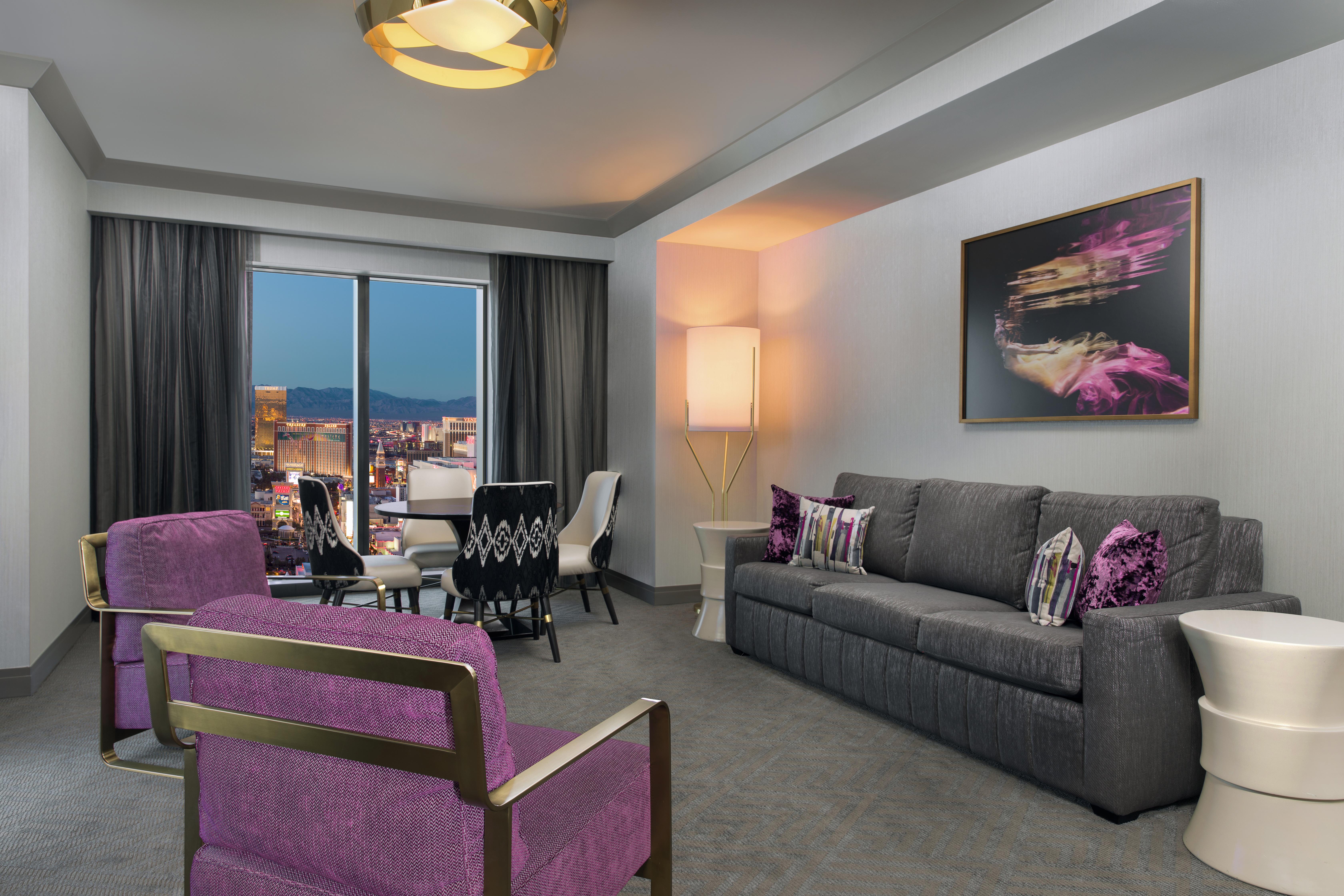 The Cosmopolitan Of Las Vegas Esterno foto A suite at the Wynn