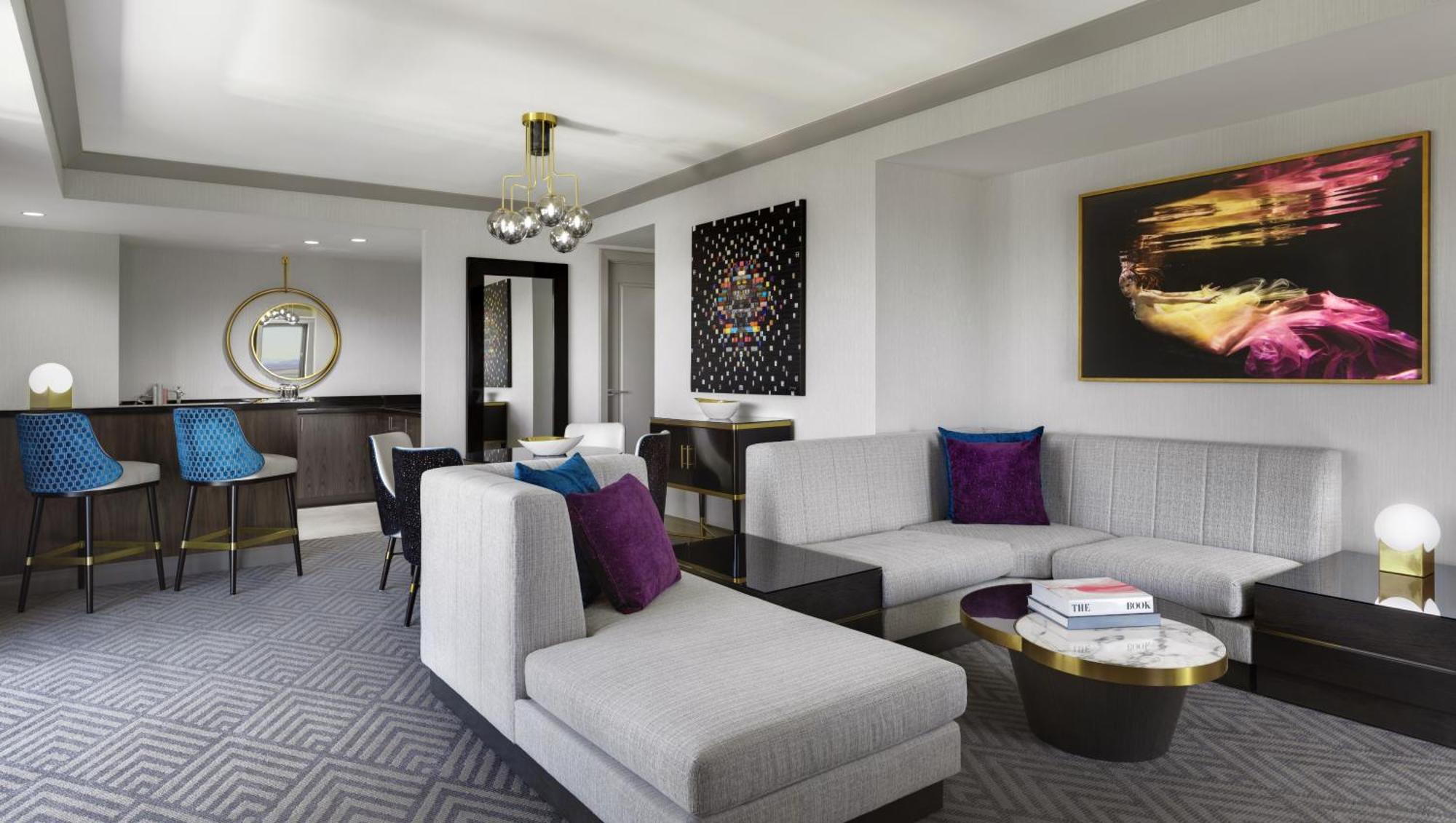 The Cosmopolitan Of Las Vegas Esterno foto A suite at The St. Regis