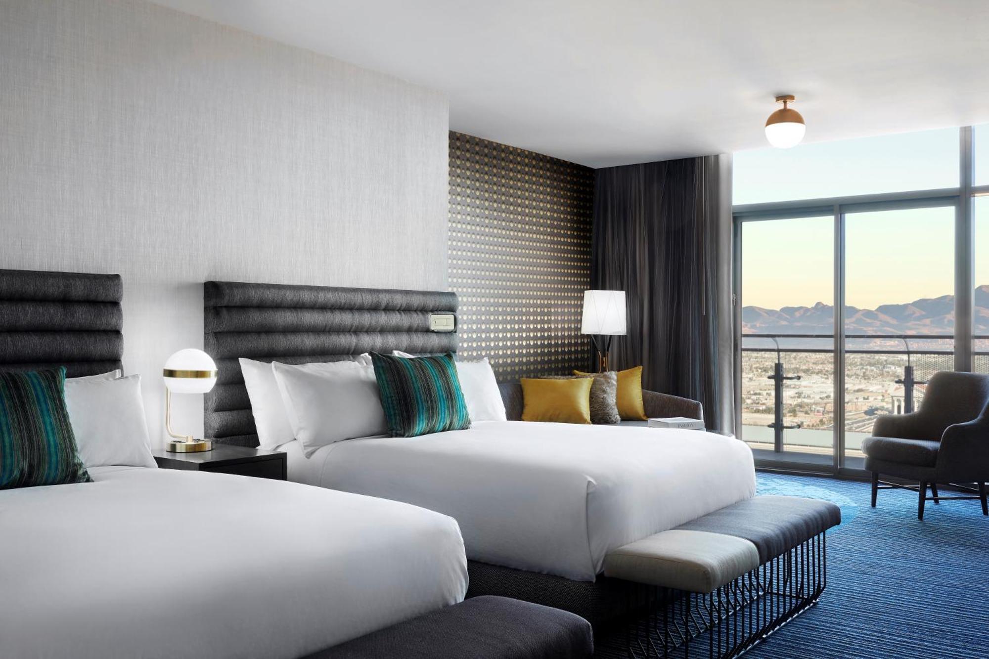 The Cosmopolitan Of Las Vegas Esterno foto A guest room at the Hilton Grand Vacations at Resorts World